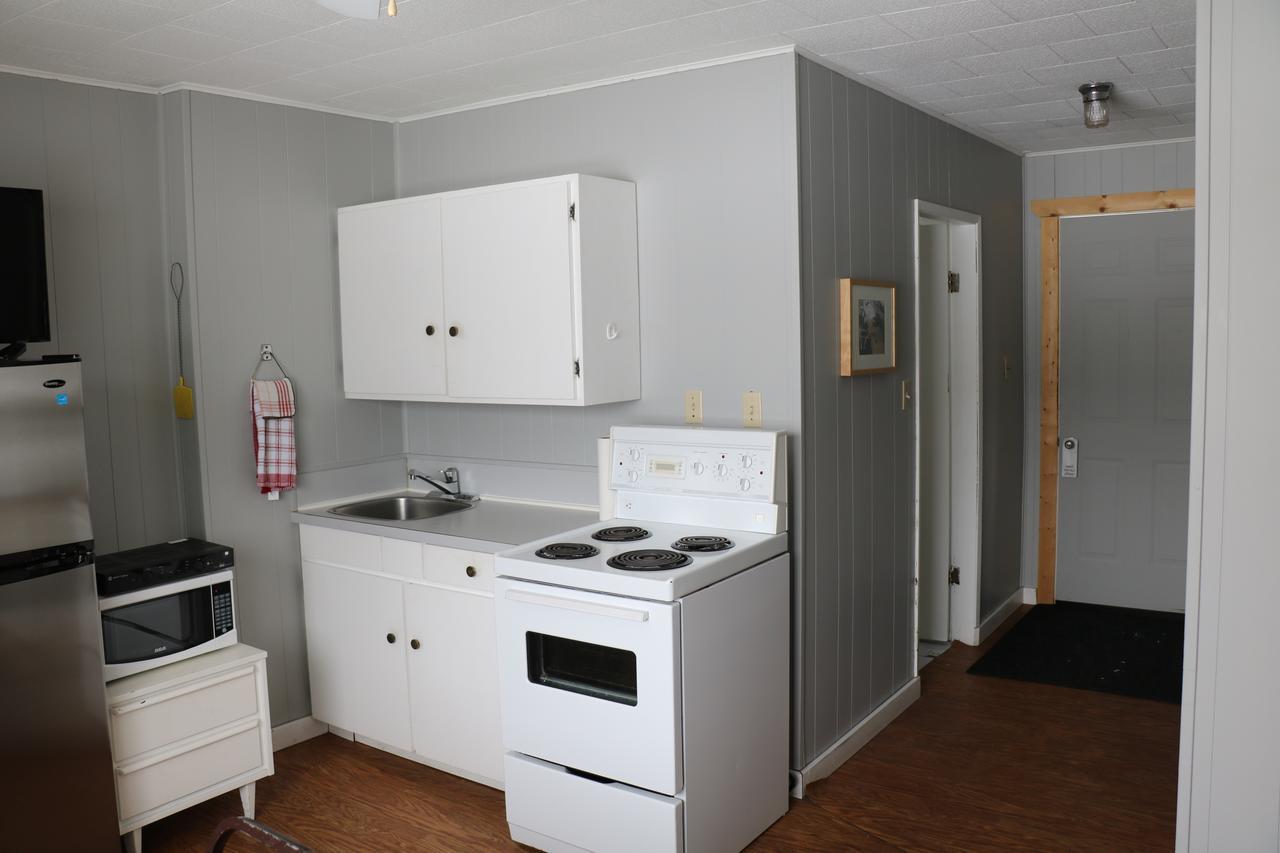 Jasper Way Inn Resort & Campground Clearwater Buitenkant foto